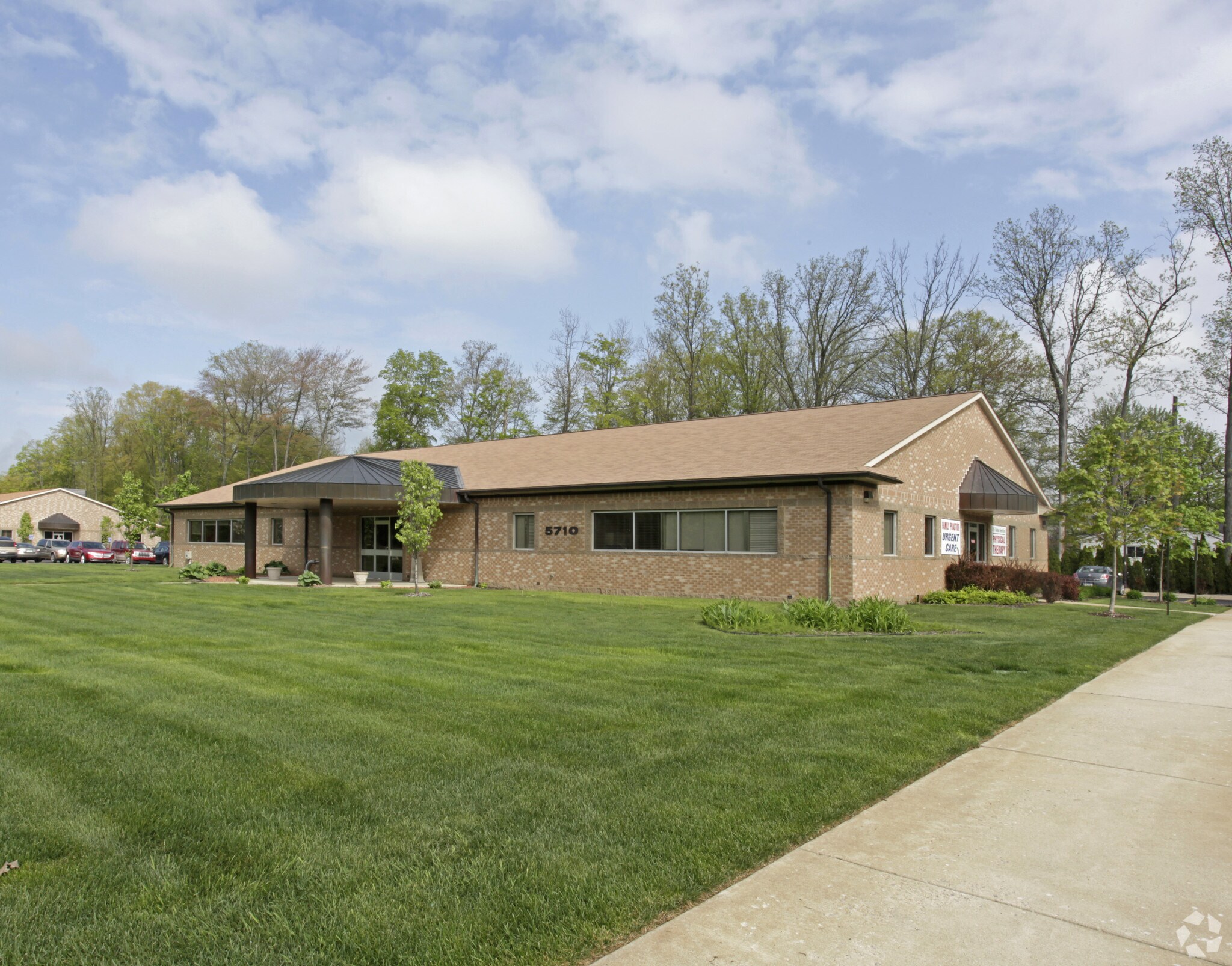 5710 Bella Rose Blvd, Clarkston, MI for Rent