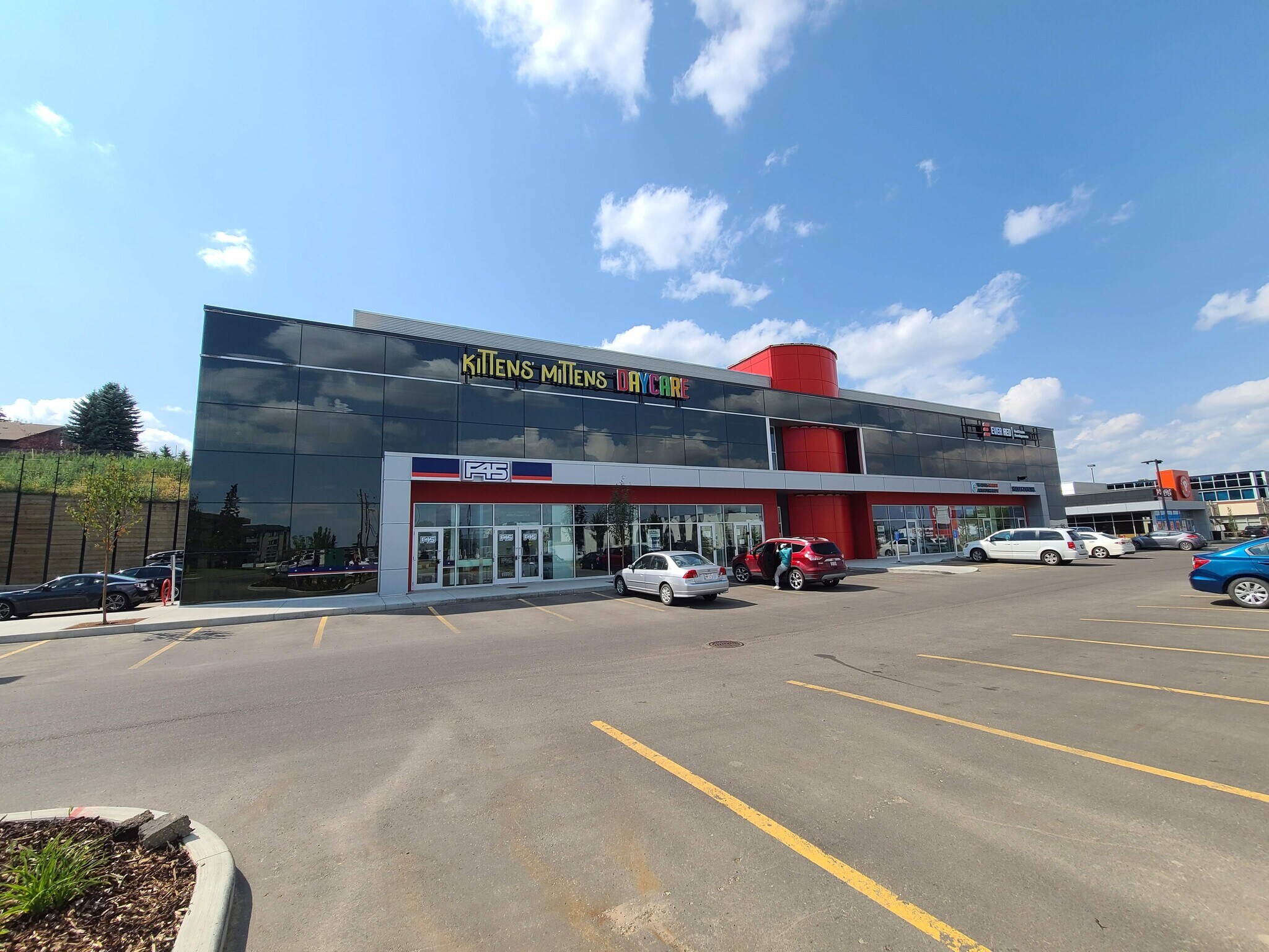 4420-4514 Calgary Trl NW, Edmonton, AB for Rent