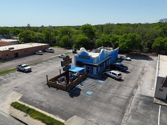 Denton, TX Freestanding - 1725 W University Dr