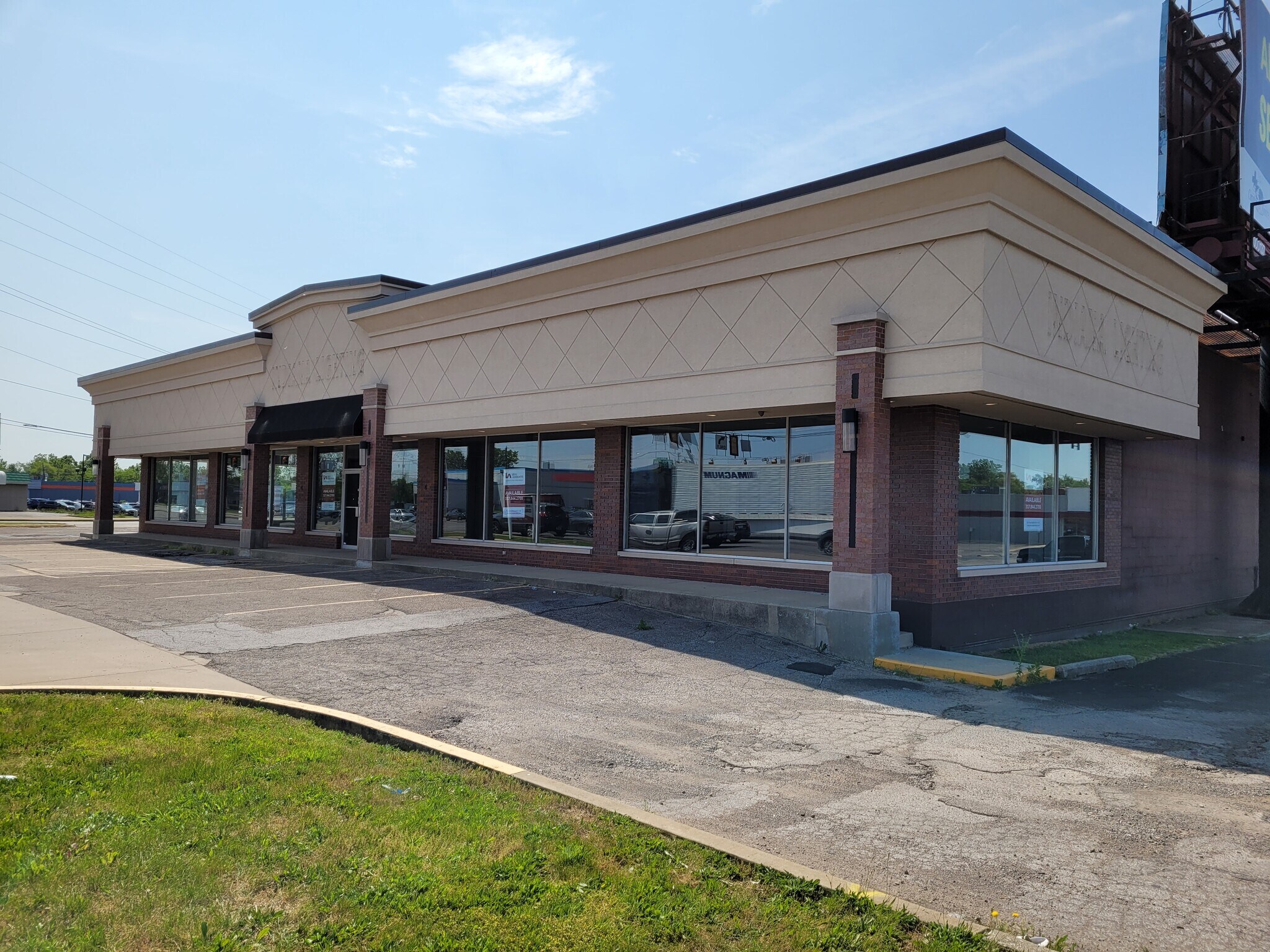 3790 Lafayette Rd, Indianapolis, IN for Rent