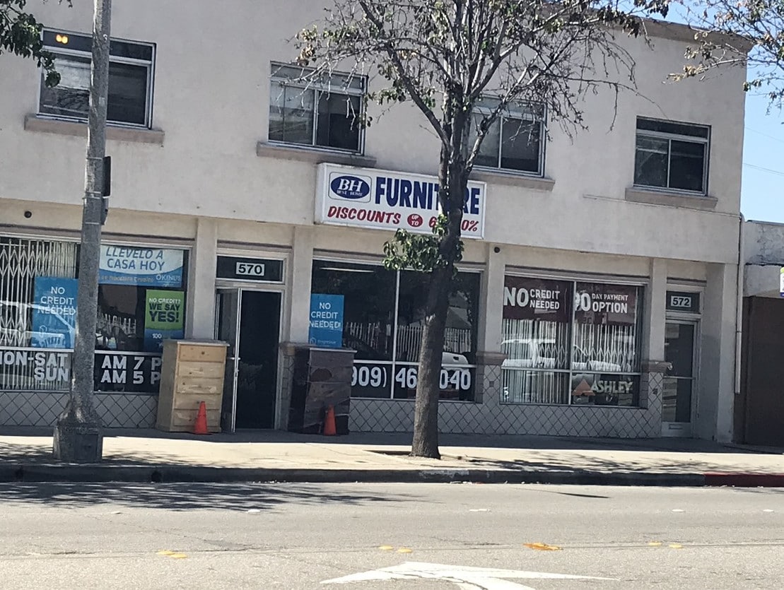 570-572 W Holt Ave, Pomona, CA for Rent