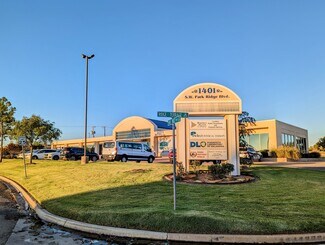 1401 SW Parkridge Blvd  