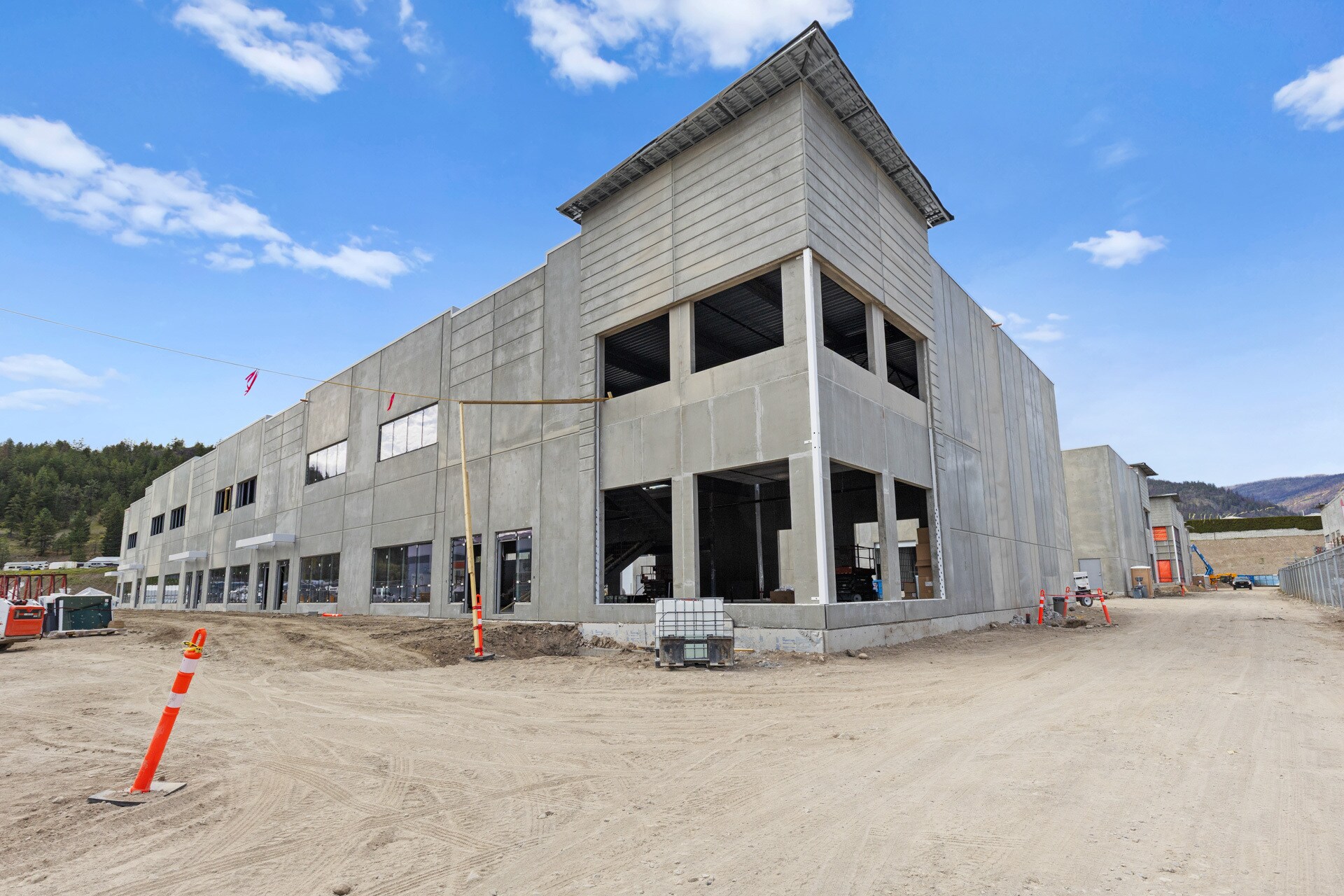 2648 W Kelowna Rd, West Kelowna, BC for Sale