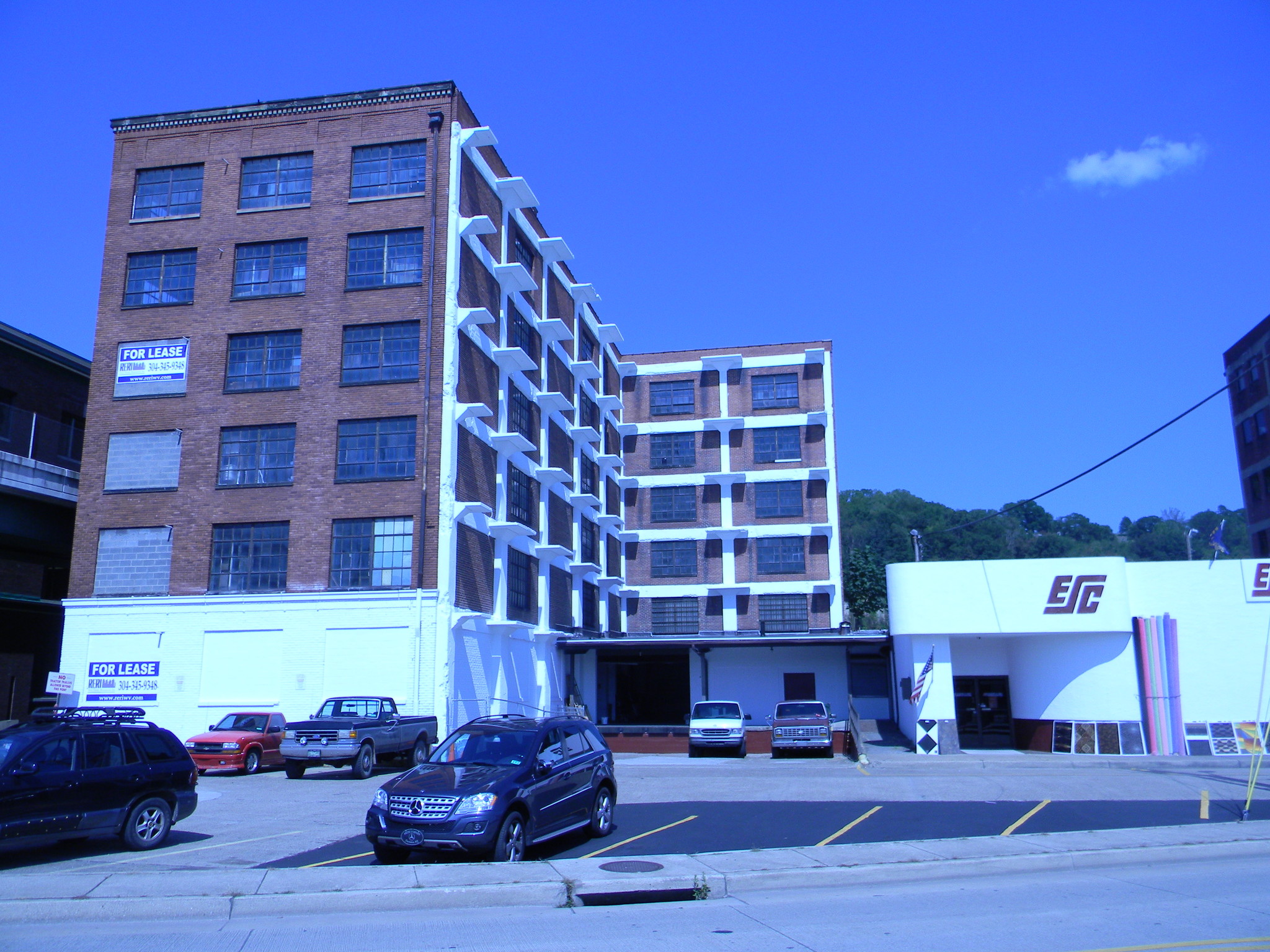 1206 Smith St, Charleston, WV for Rent