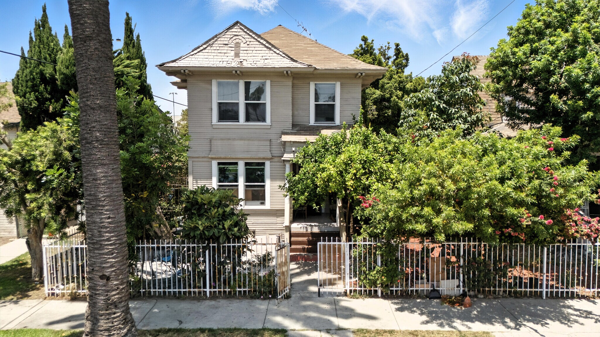 1715 Toberman St, Los Angeles, CA for Sale