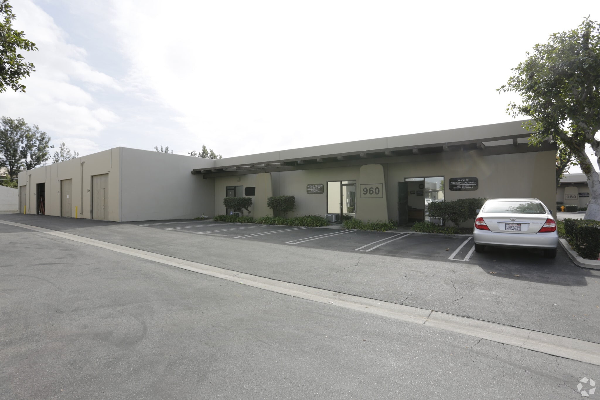 960 E Orangethorpe Ave, Anaheim, CA for Rent