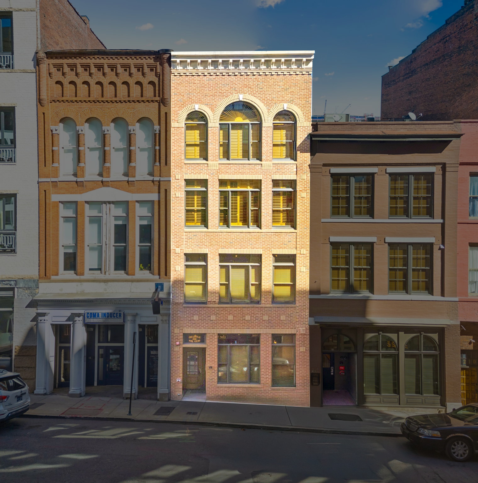 214 3rd Ave N, Nashville, TN for Sale