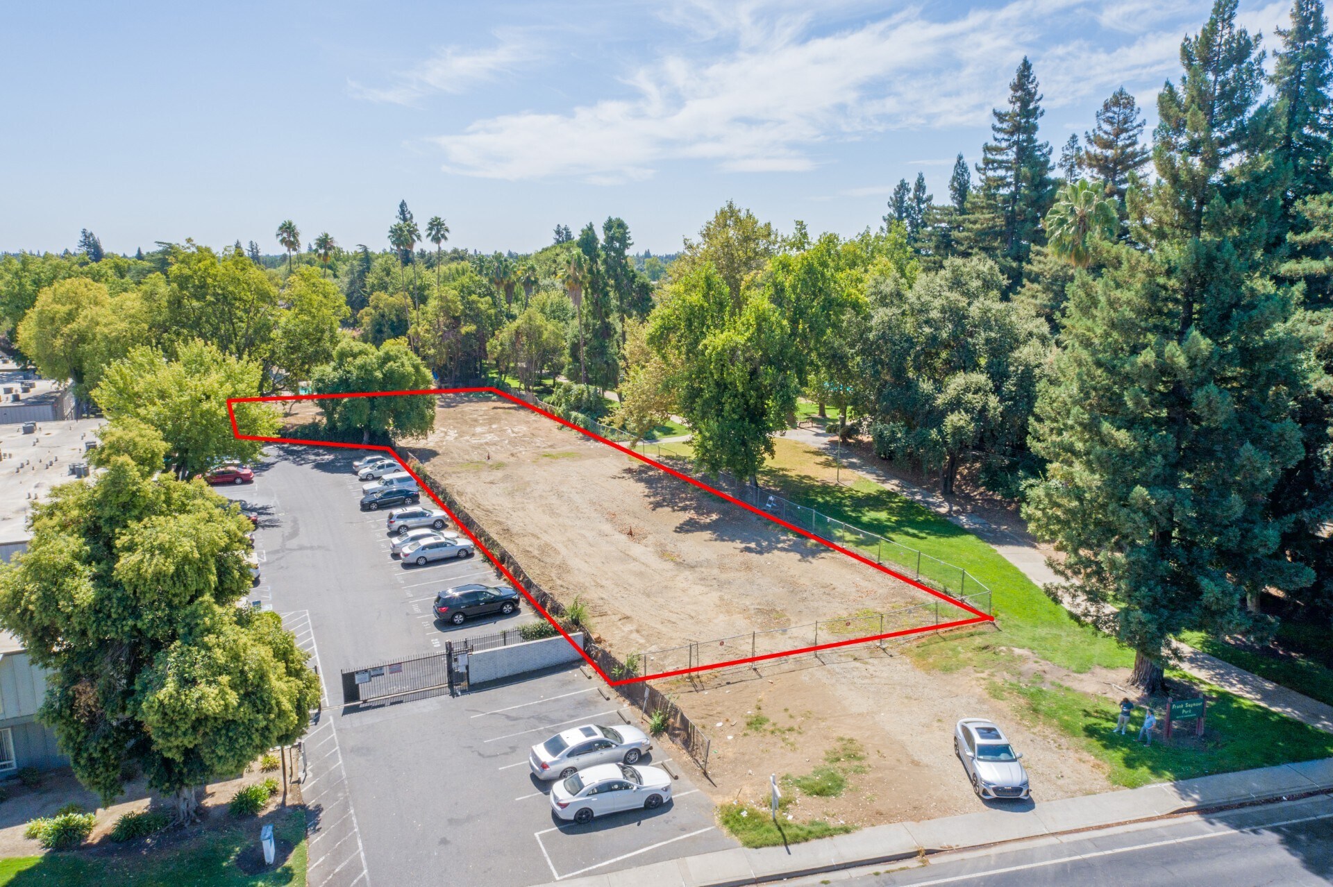 6207 Riverside Blvd, Sacramento, CA for Sale