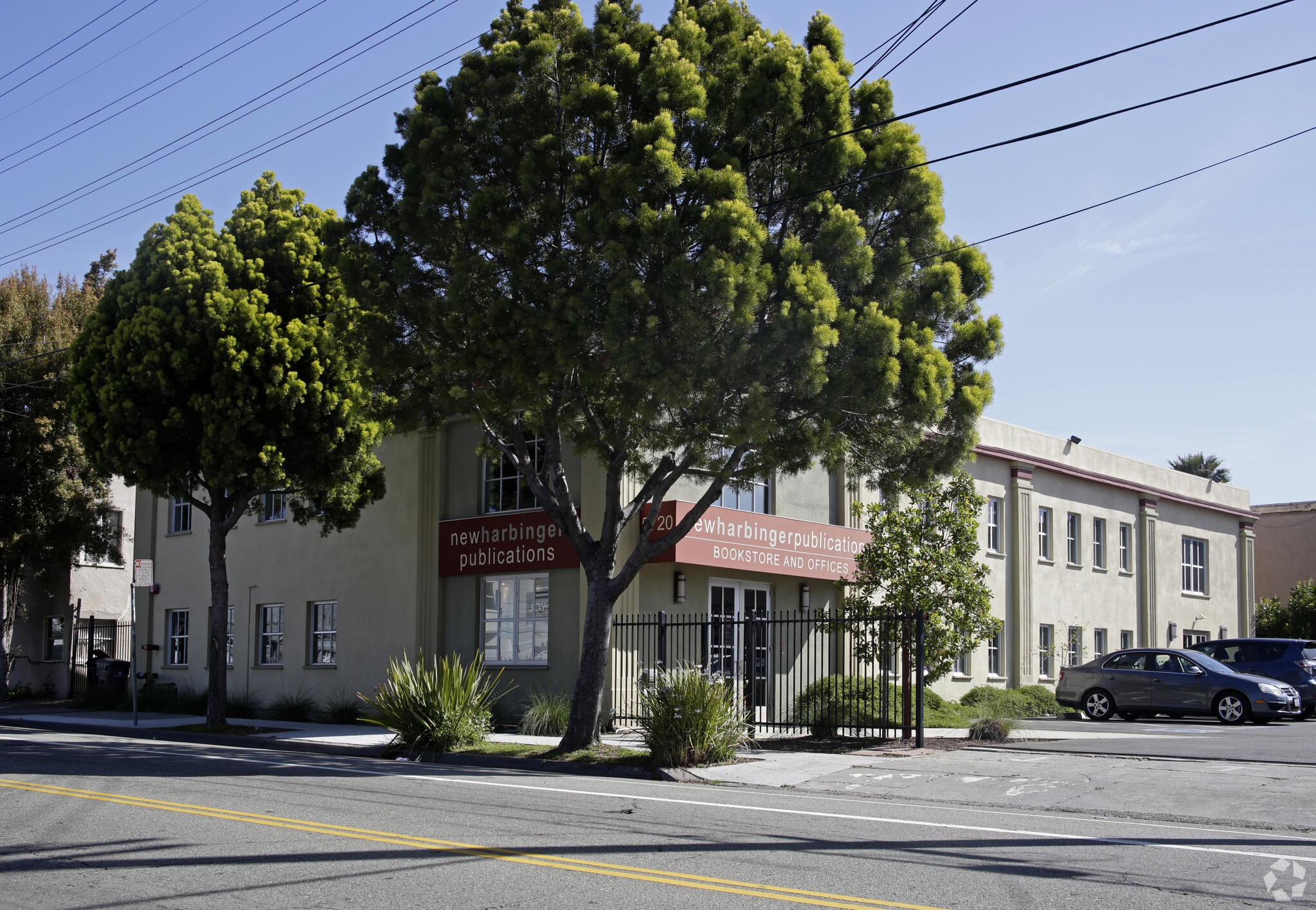 5720 Shattuck Ave, Oakland, CA for Rent
