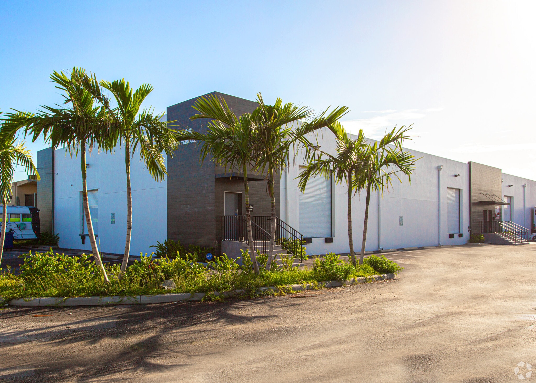 3465 NW 71st Ter, Miami, FL for Rent