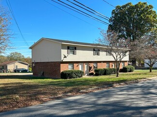 Greensboro, NC Apartments - 1600 Tucker St