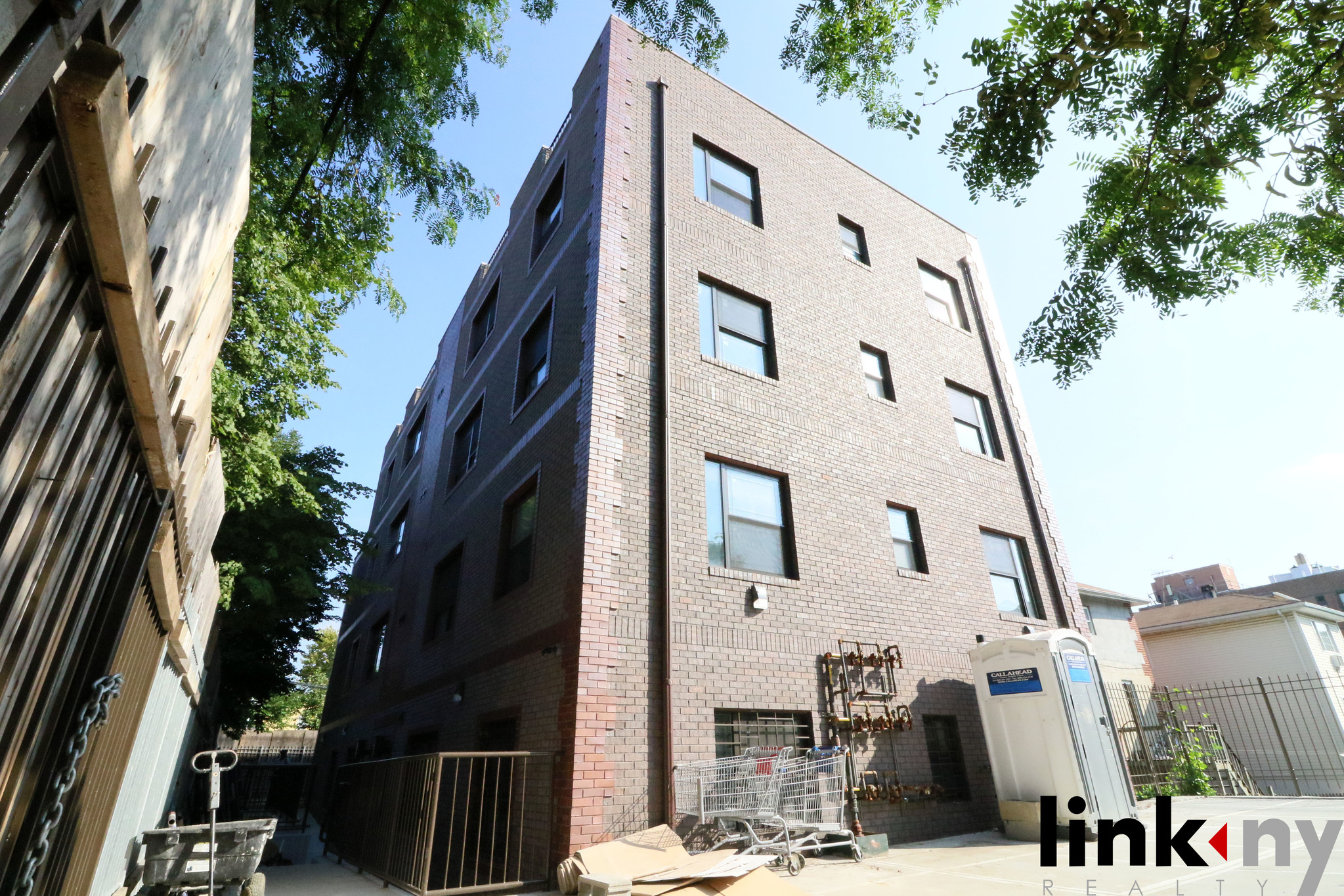 1190 Commonwealth Ave, Bronx, NY for Sale