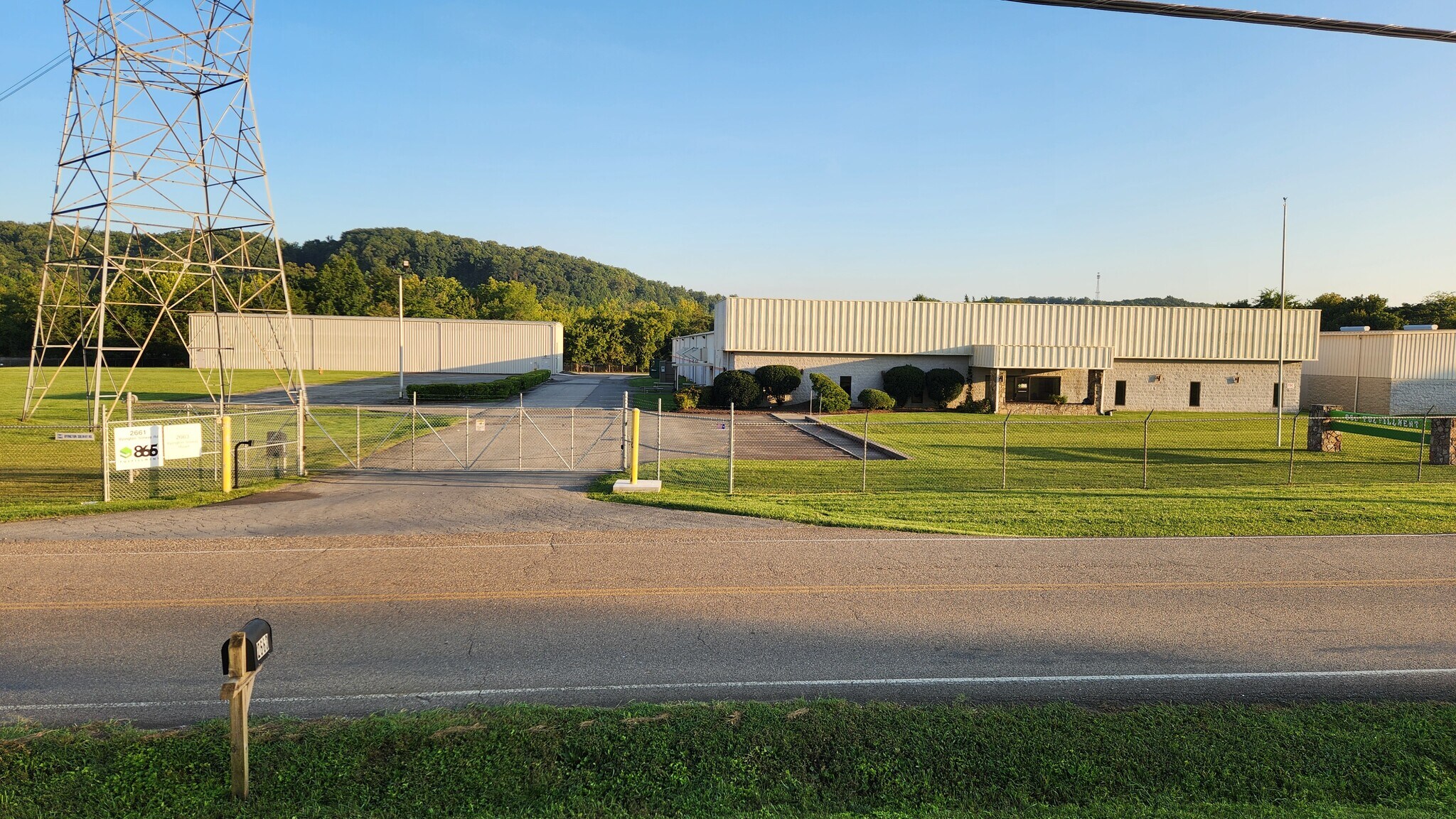 2661 Byington Solway Rd, Knoxville, TN for Rent