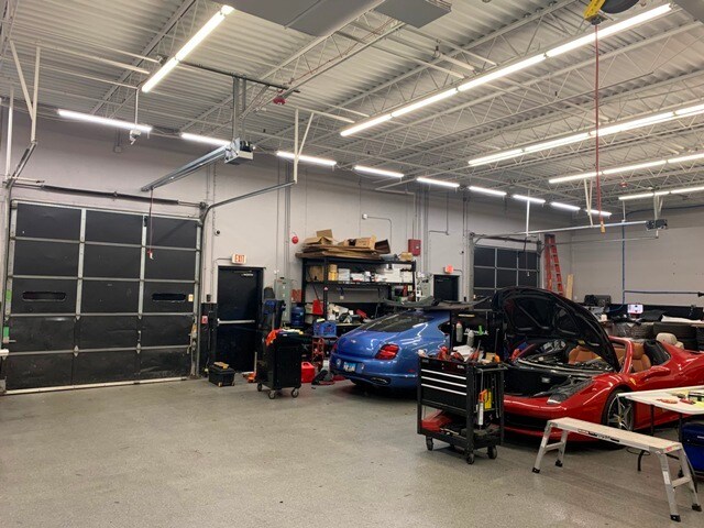 350-370 Lexington Dr, Buffalo Grove, IL for Rent