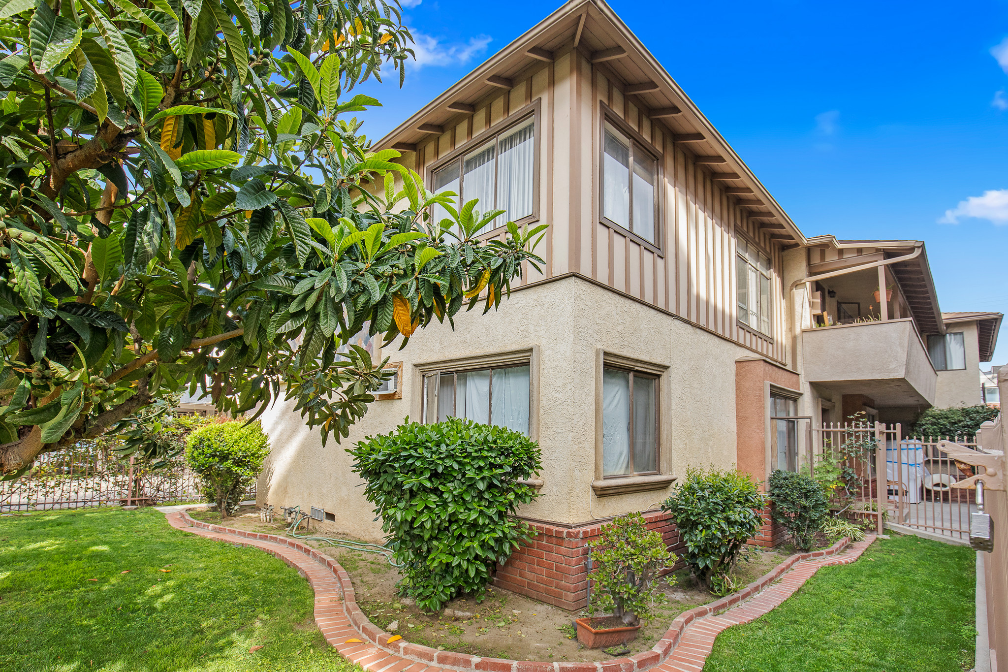 14643 Friar St, Van Nuys, CA for Sale