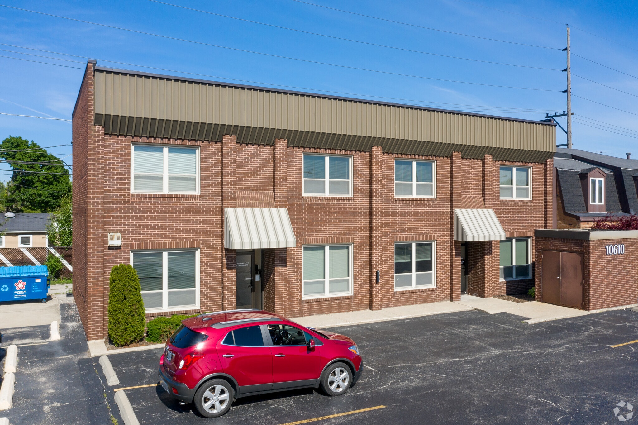 10610 S Cicero Ave, Oak Lawn, IL for Rent