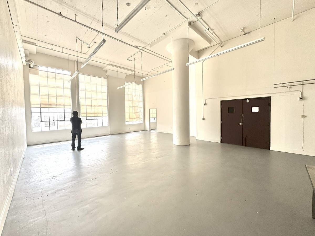 533 S Los Angeles St, Los Angeles, CA for Rent