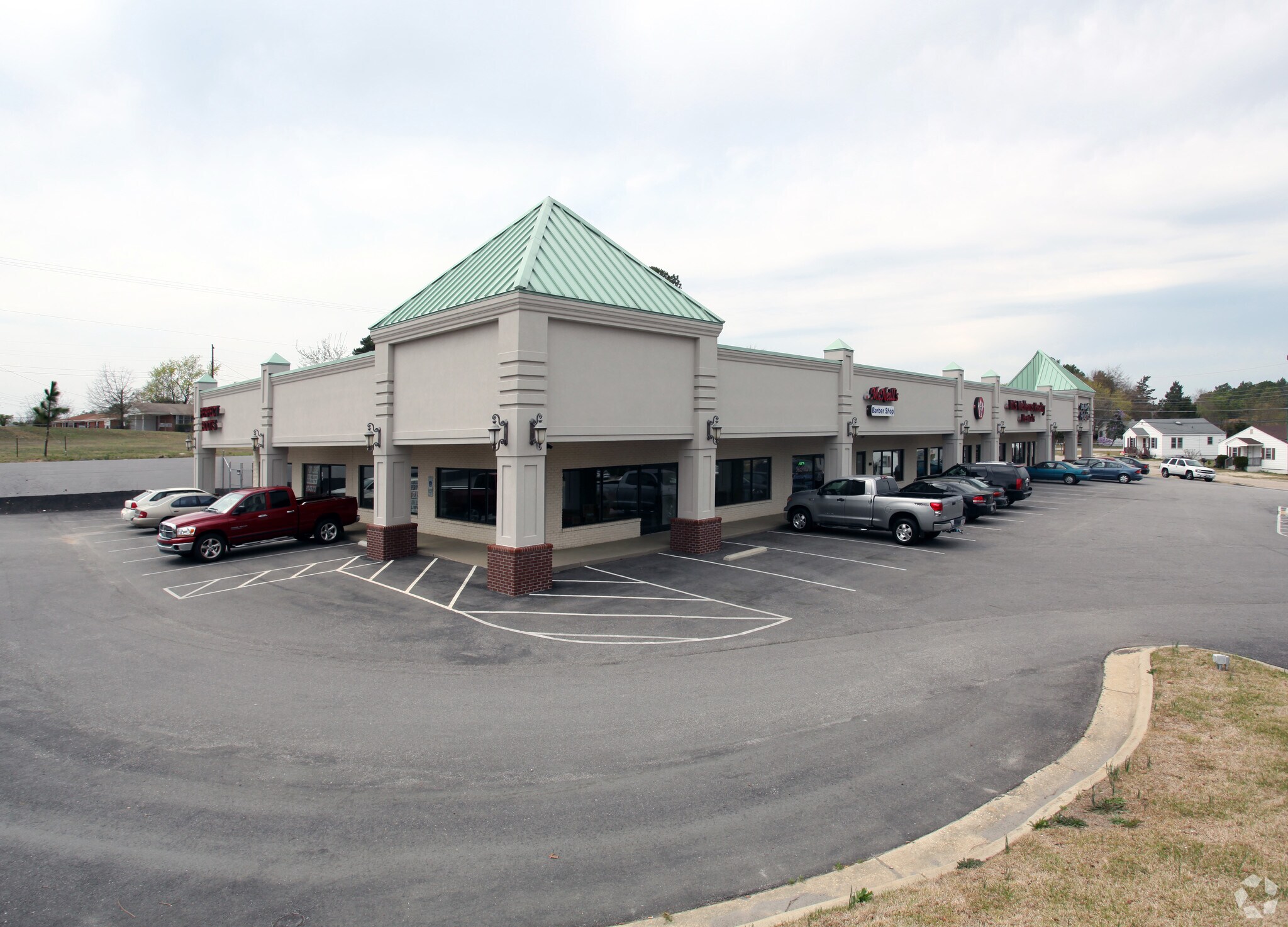 501-517 Lillington Hwy, Spring Lake, NC for Rent