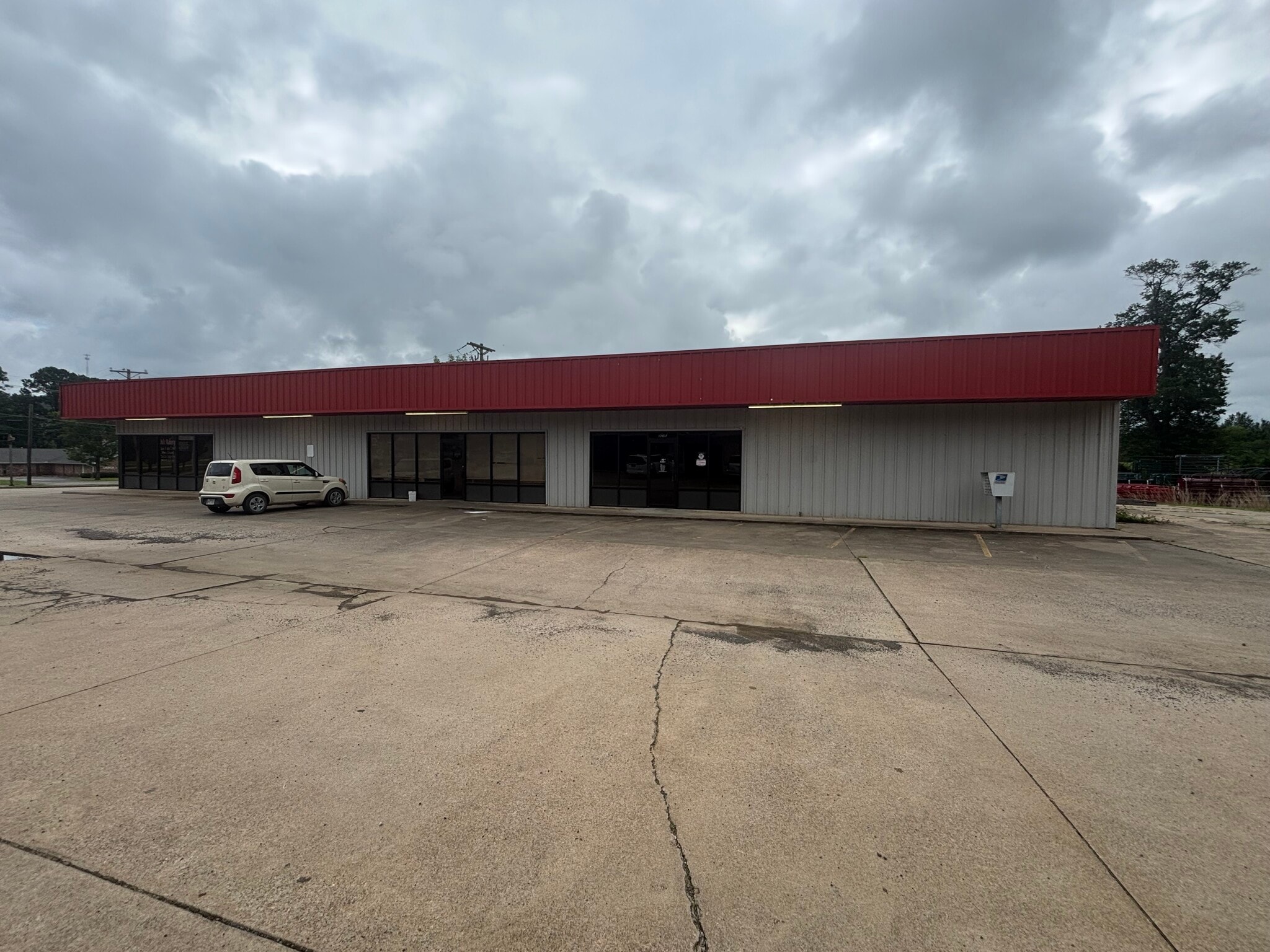 1245A W Center St, Greenwood, AR for Rent