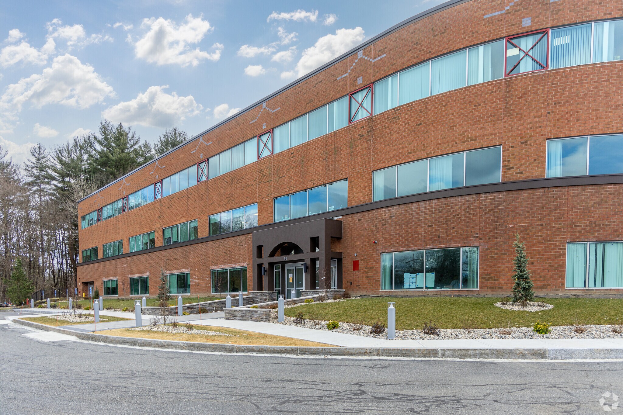 110 Hartwell Ave, Lexington, MA for Rent