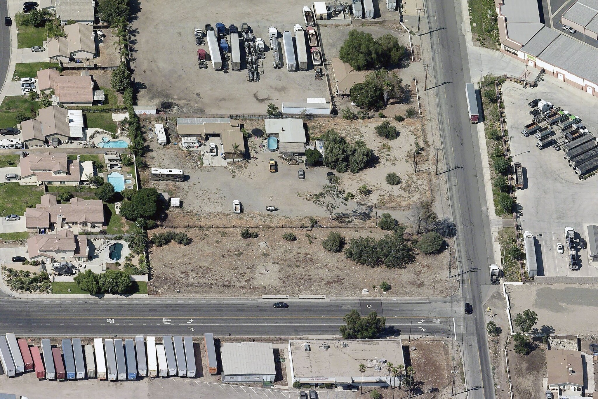 5250 Locust Ave, Rialto, CA for Sale