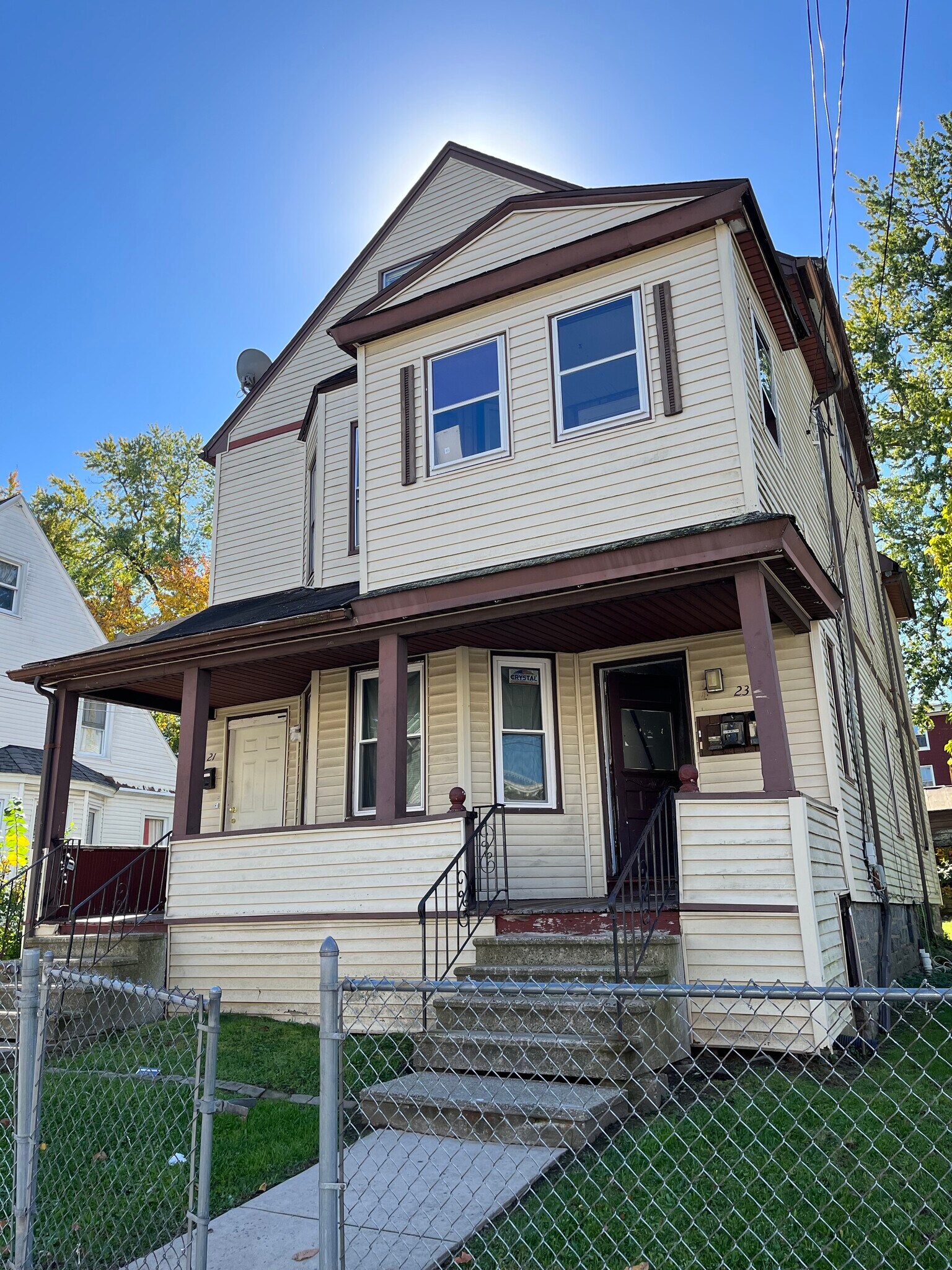 21 Pliny St Hartford, CT 06120 MultiFamily Property for Sale on