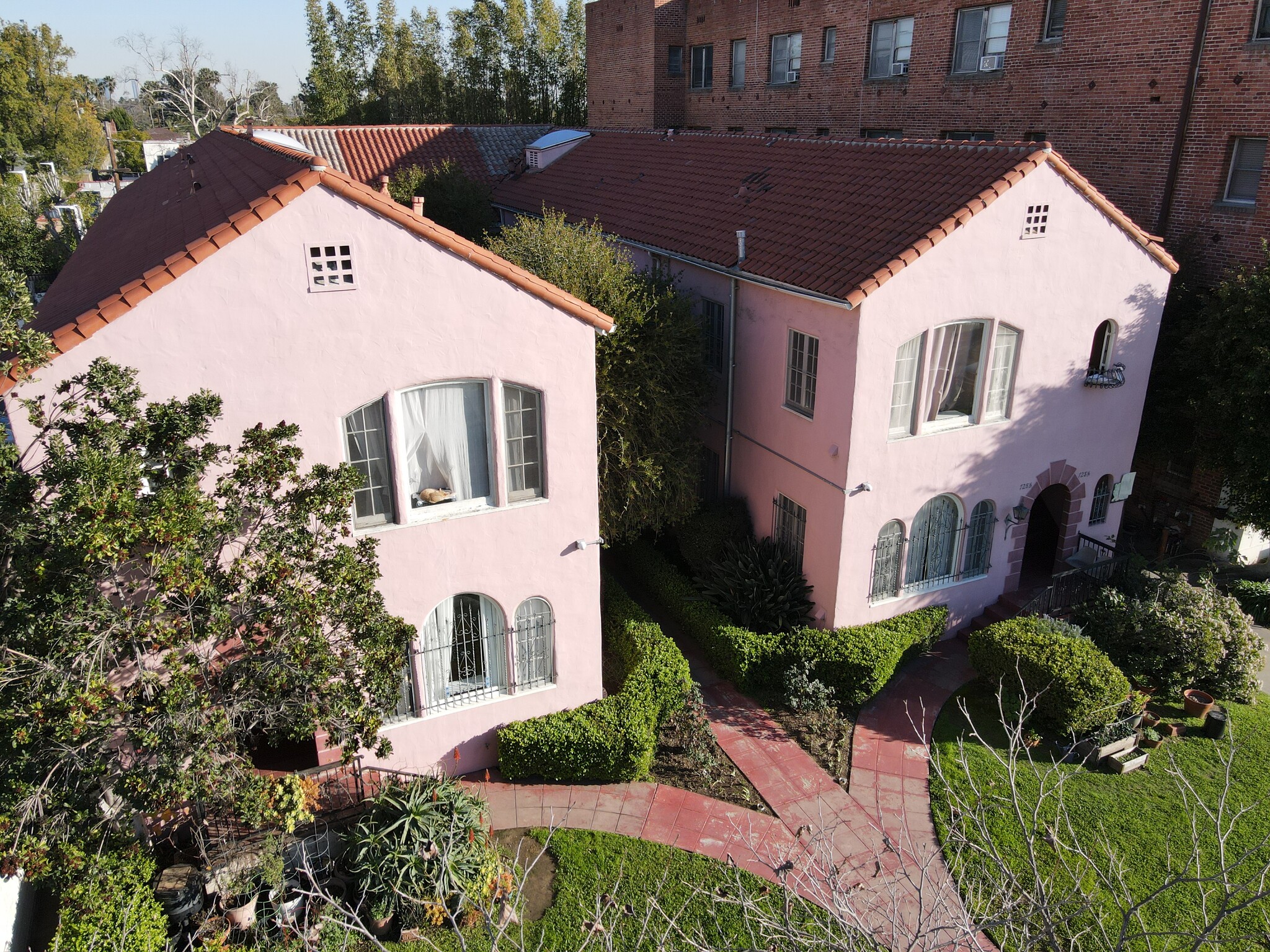 724 S Mansfield Ave, Los Angeles, CA for Sale