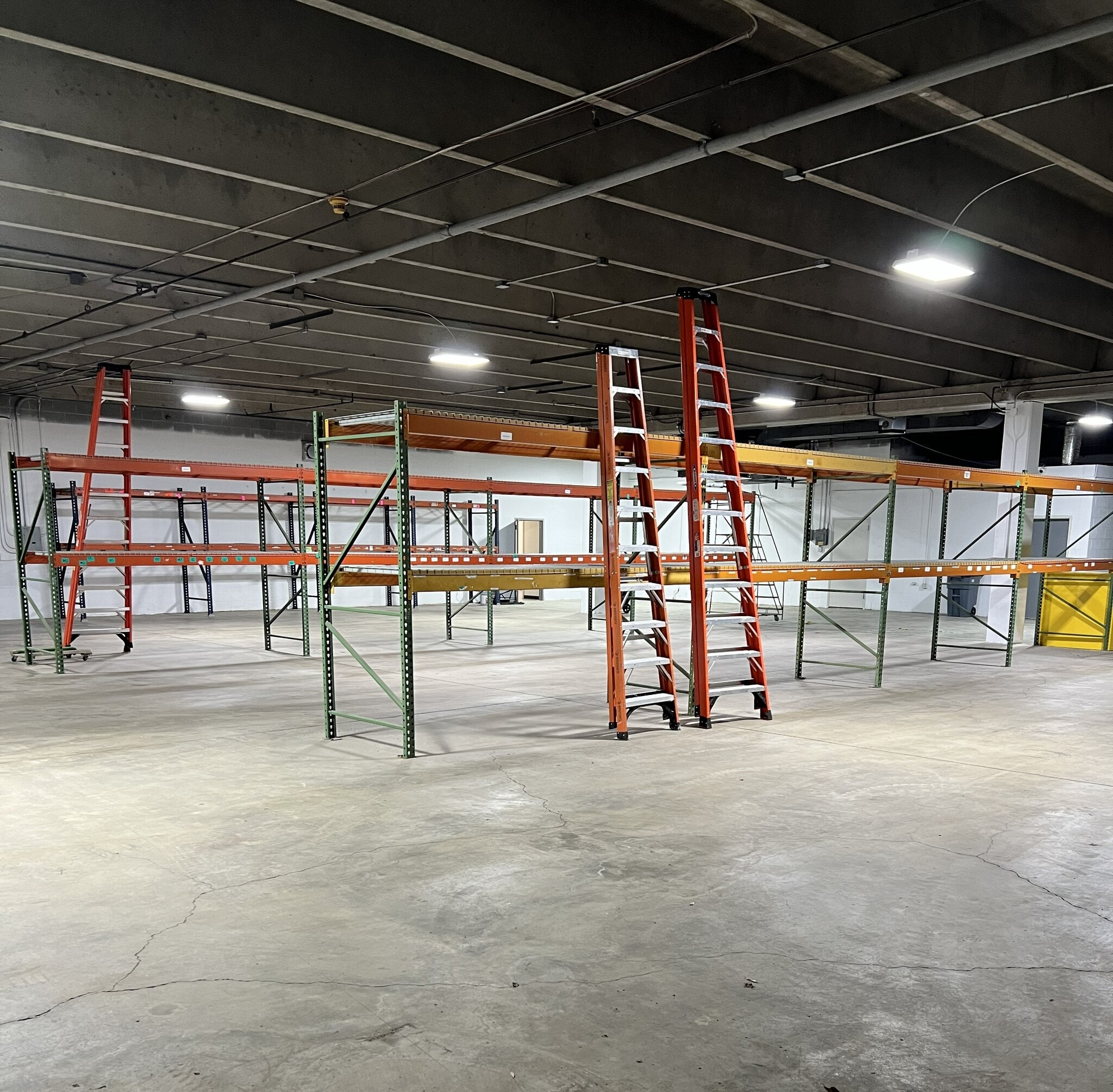 1933 Elm Tree Dr, Nashville, TN for Rent