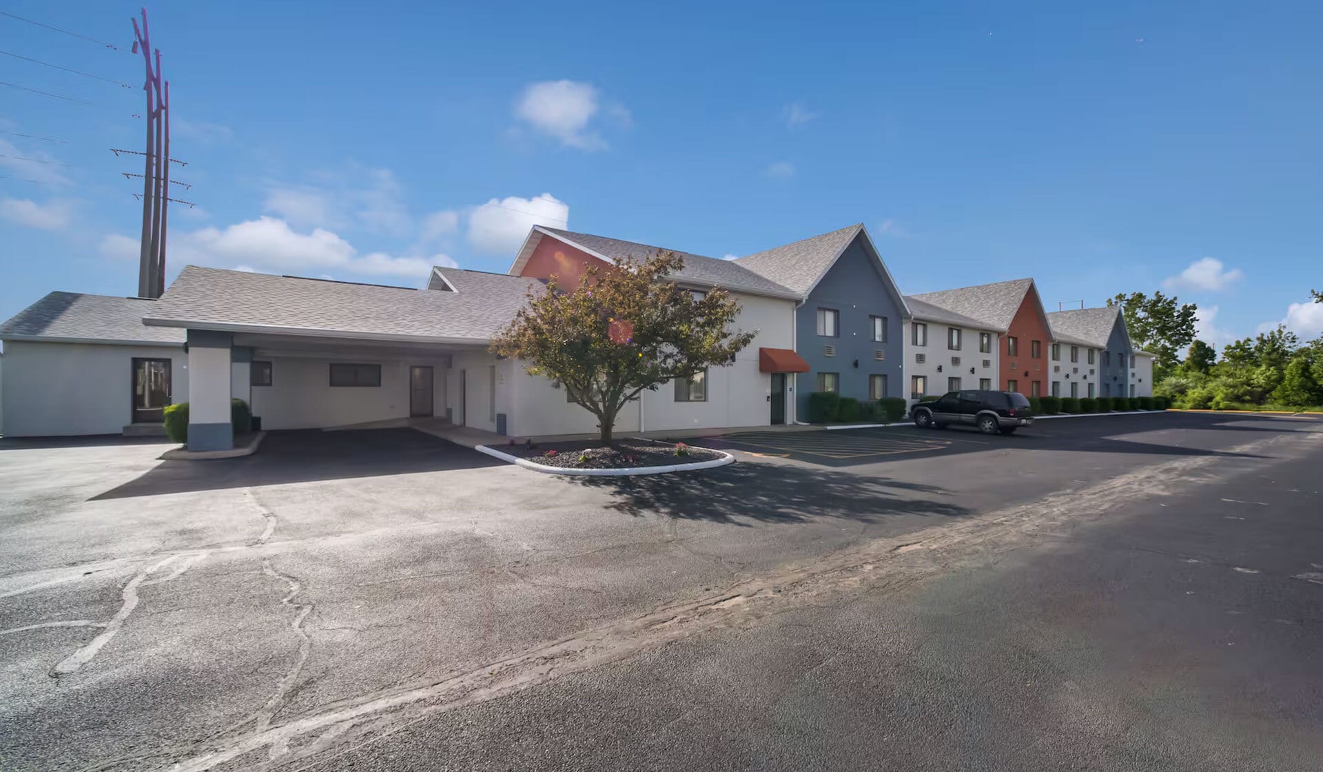 1606 W Fayette Ave, Effingham, IL for Sale