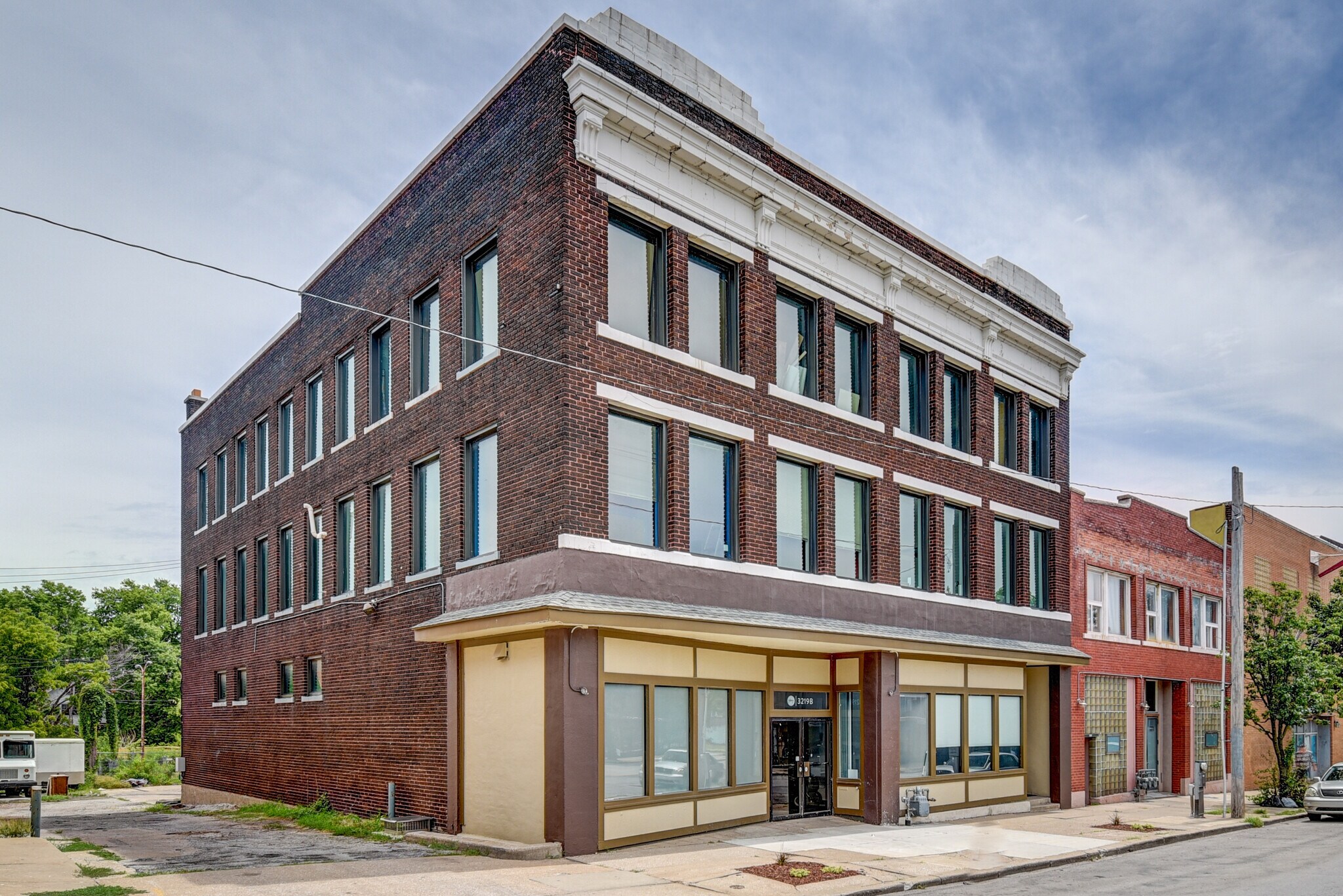 3219 Troost Ave, Kansas City, MO for Sale