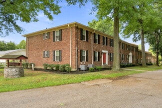 Louisville, KY Apartments - 610-620 Breckenridge Ln
