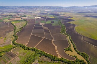Gilroy, CA Commercial Land - 0 Highway 25 Gilroy, CA Commercial Land - 0 Highway 25