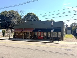 Bristol, RI Freestanding - 382 Thames St Bristol, RI Freestanding - 382 Thames St