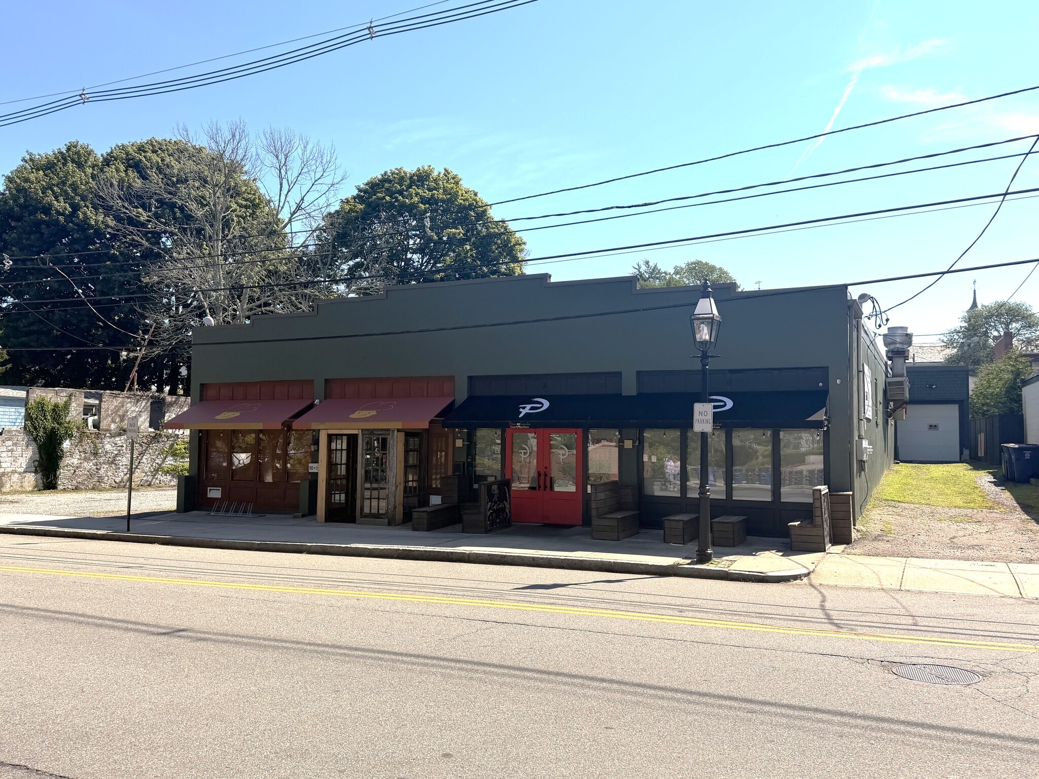 382 Thames St, Bristol, RI for Sale