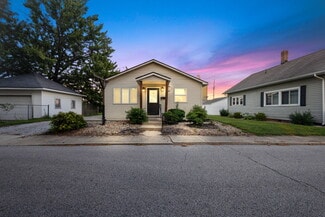 Brazil, IN Retail - 116 S Franklin St