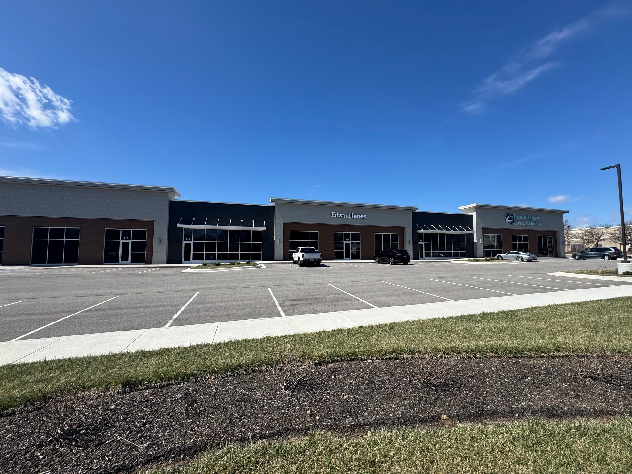 5540 S East St, Indianapolis, IN for Rent
