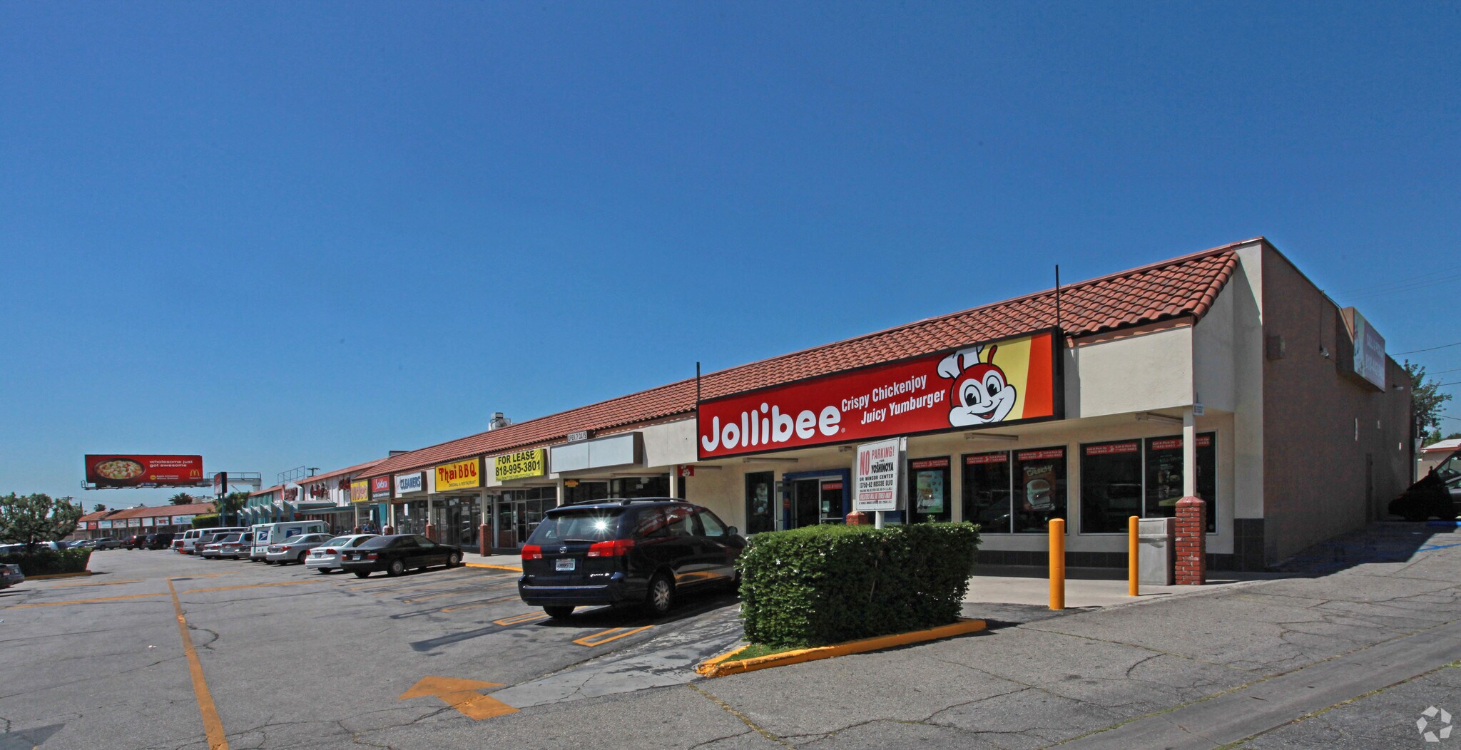 8207-8261 Woodman Ave, Panorama City, CA for Rent
