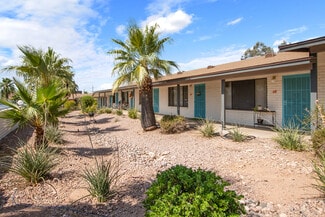 Phoenix, AZ Apartments - 2011 N 51st St