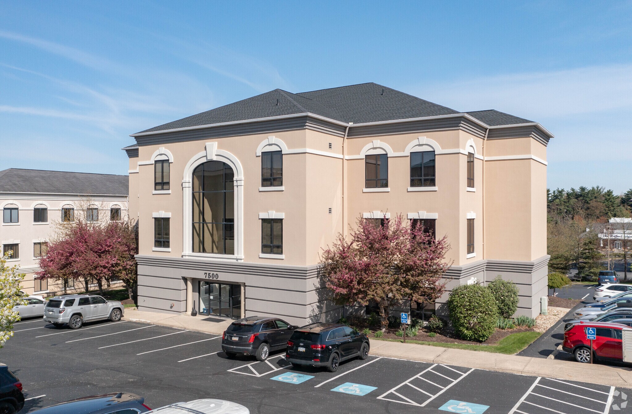 7500 Brooktree Rd, Wexford, PA for Rent