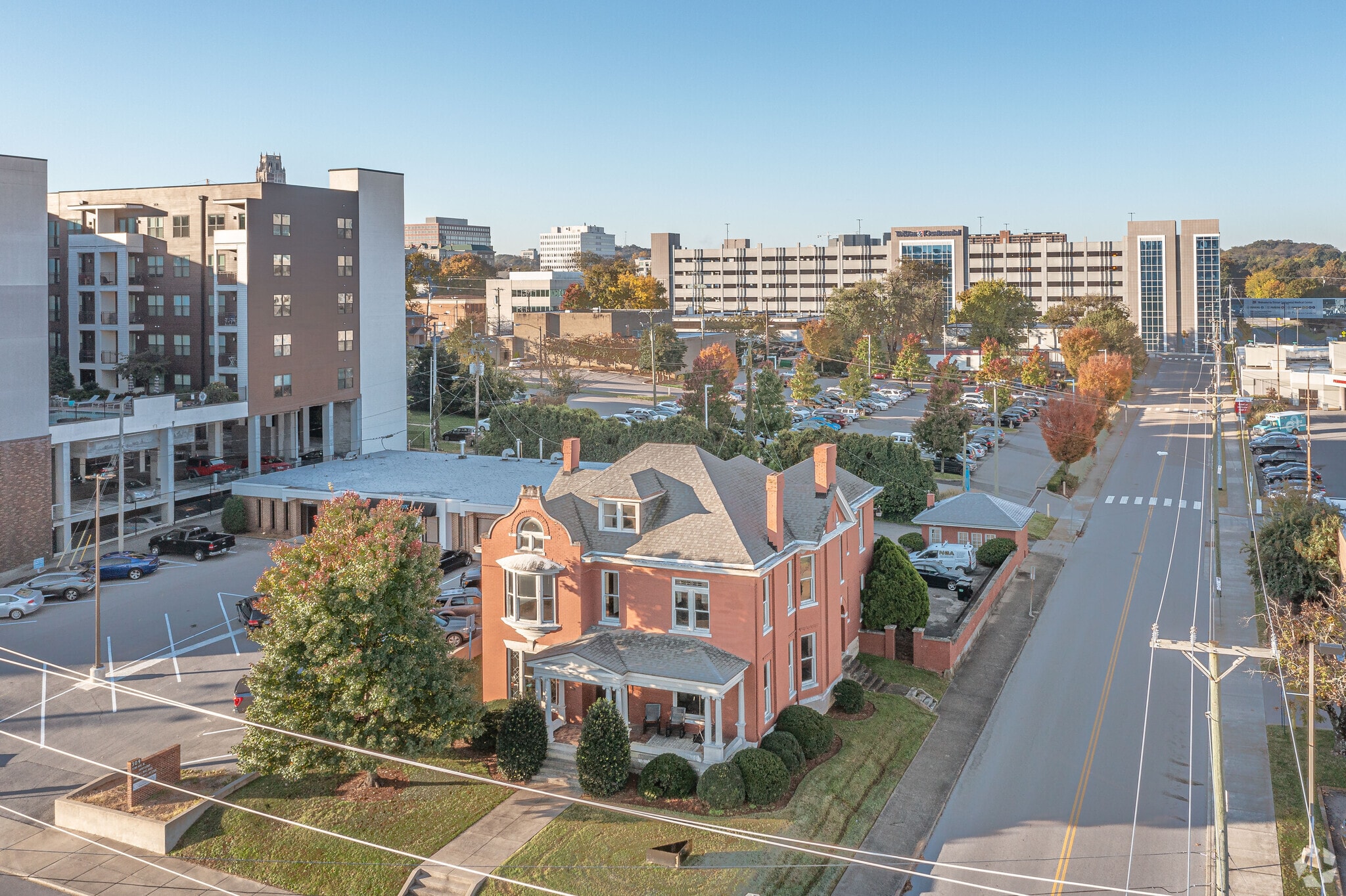 311 22nd Ave N, Nashville, TN for Sale