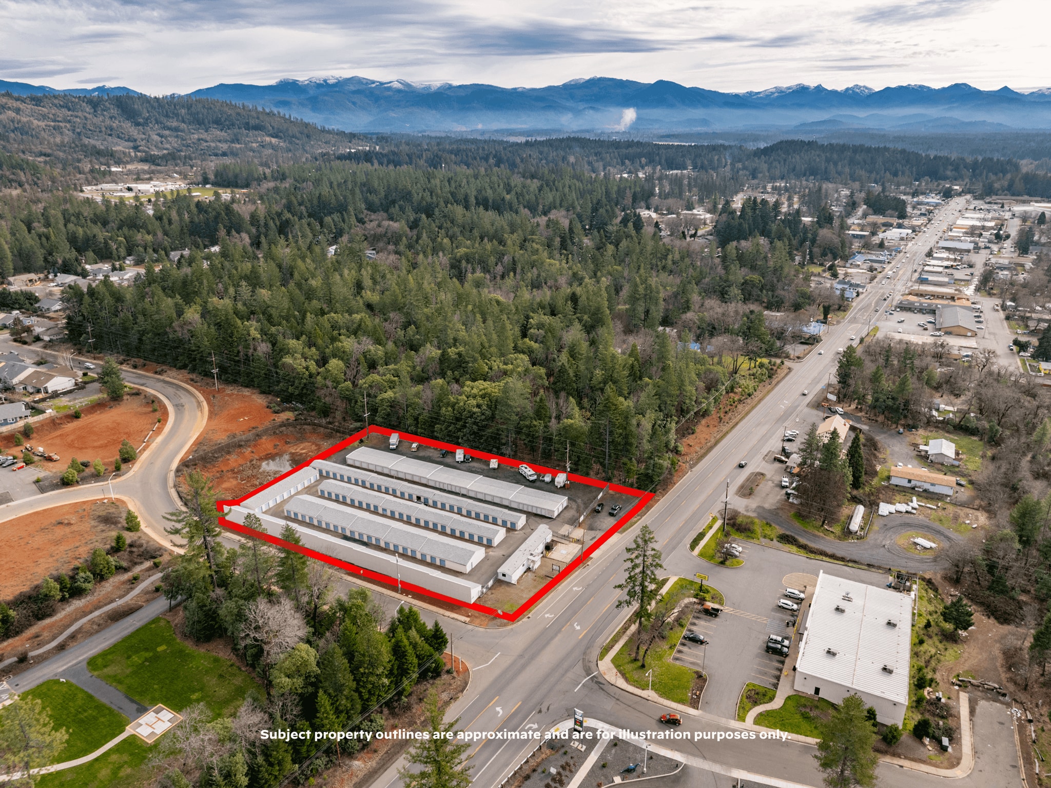 25657 Redwood Hwy, Cave Junction, OR for Sale