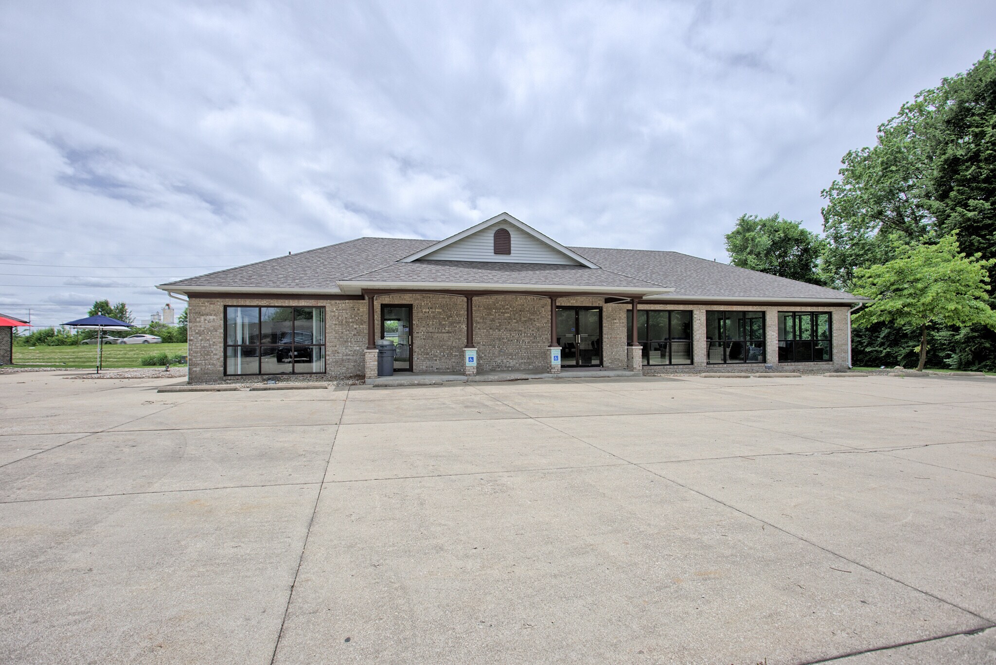 6451 Center Grove Rd Edwardsville, IL 62025 Retail Property for Lease on