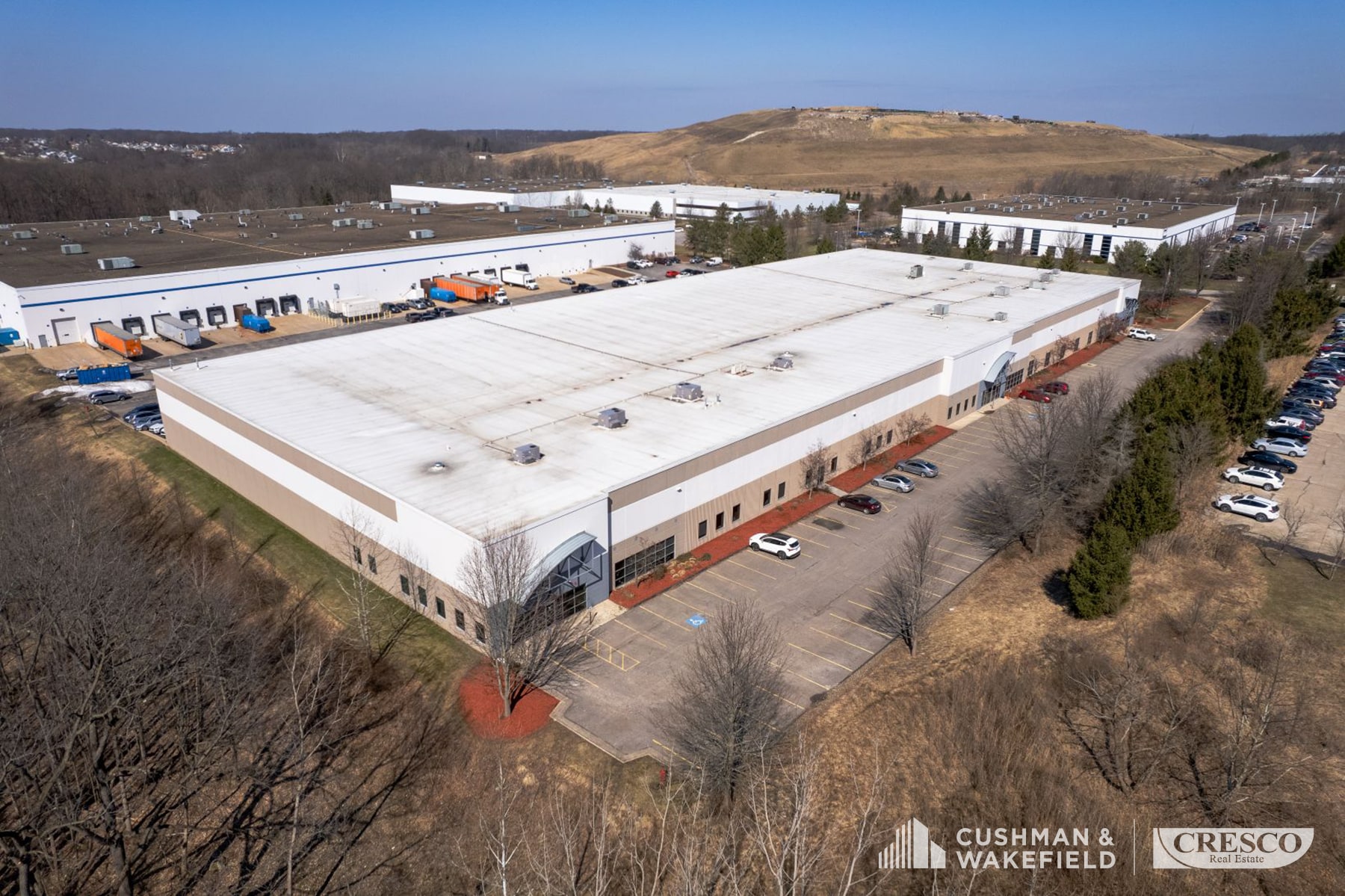 28900 Fountain Pky, Solon, OH for Rent