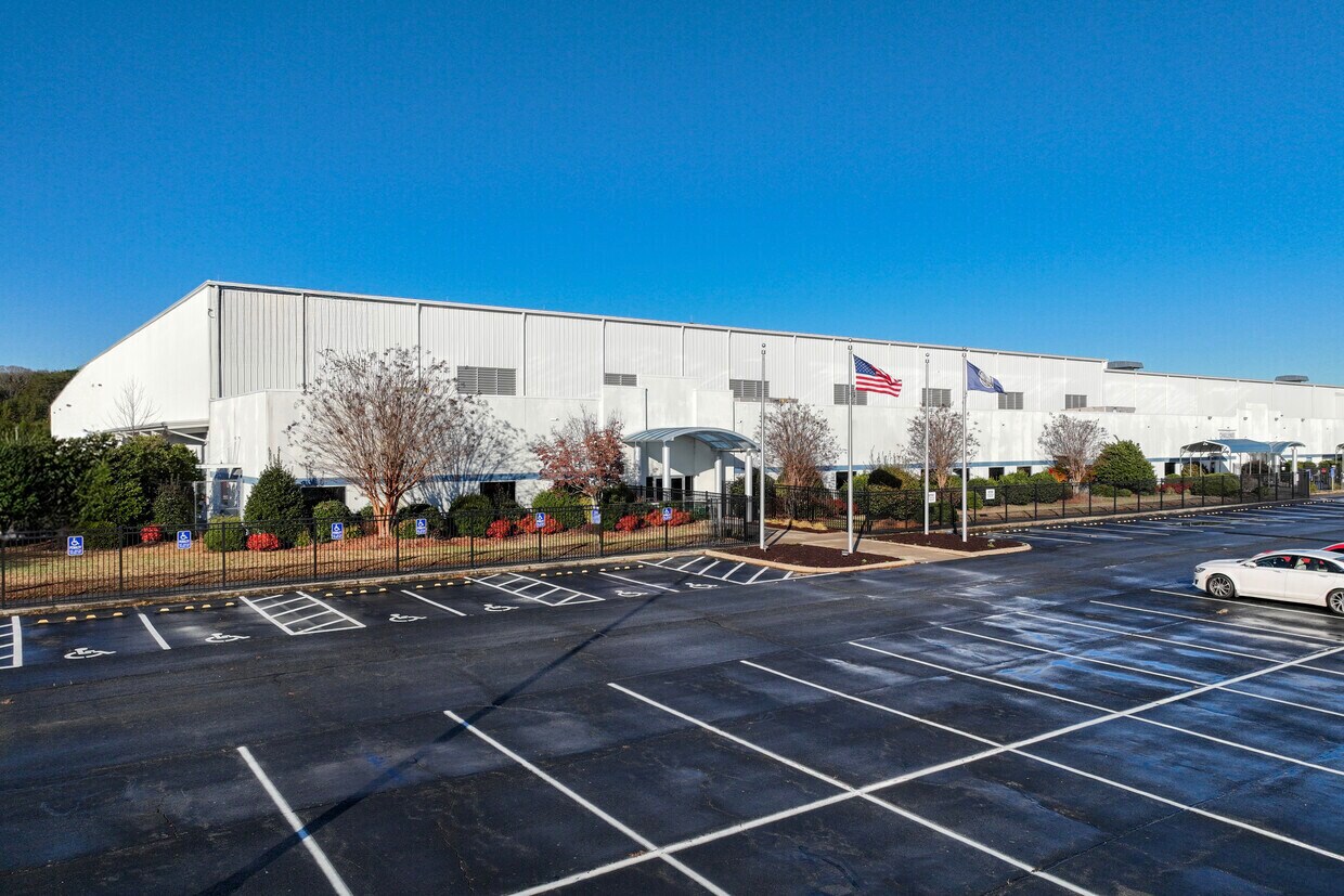 100 Morgan Olson Way, Ringgold, VA for Rent