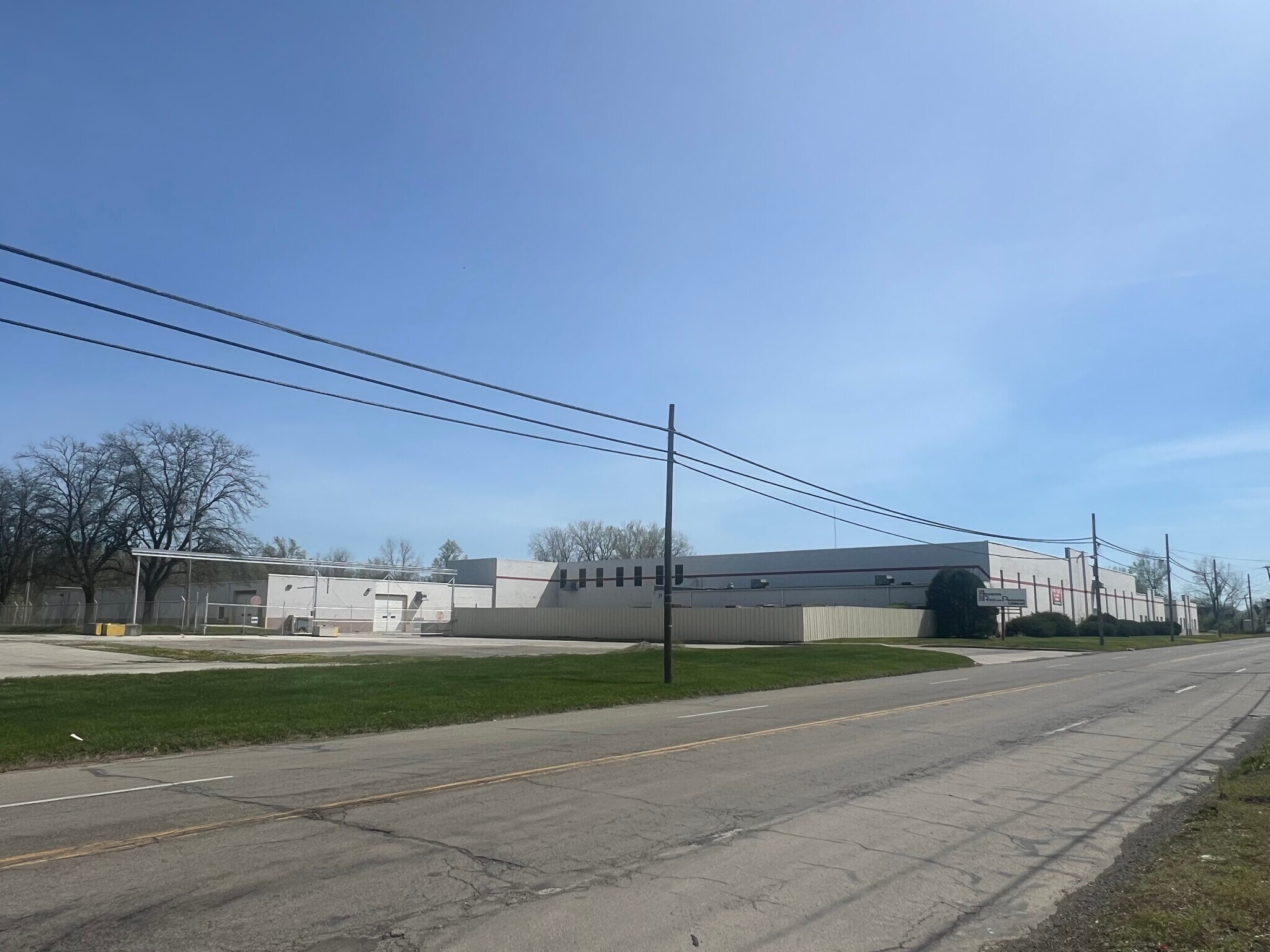 6120 N Detroit Ave, Toledo, OH for Rent