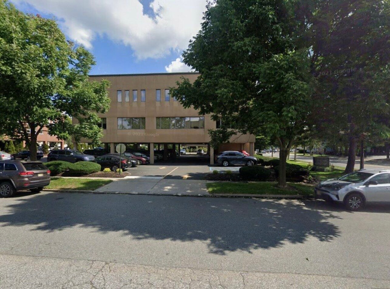 63 Grand Ave, River Edge, NJ for Sale