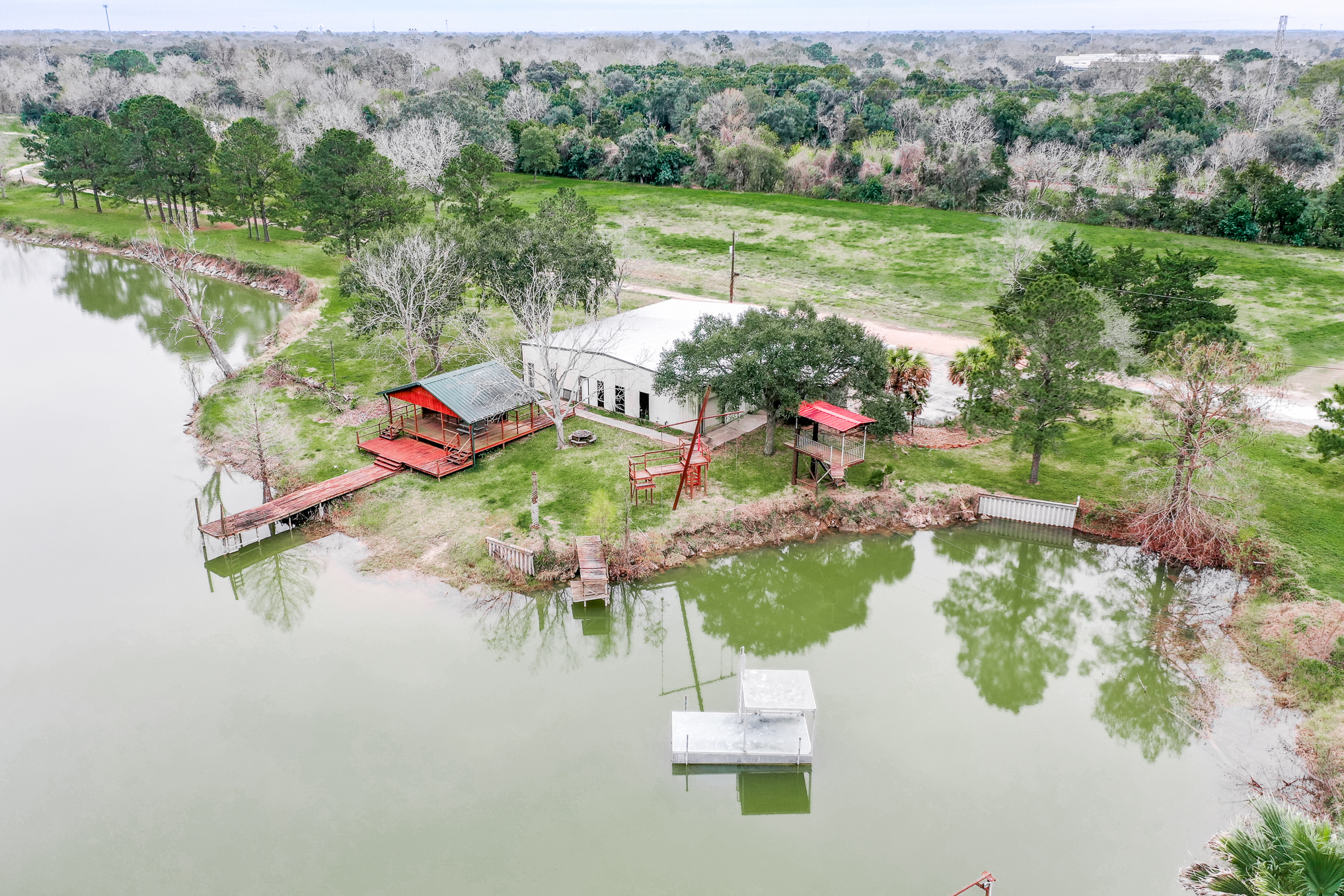 850 County Road 149, Alvin, TX for Sale