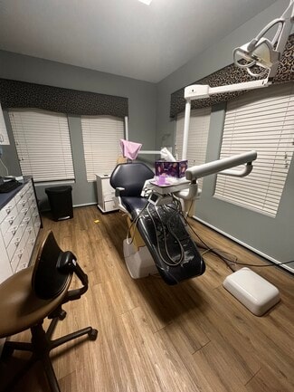 Manalapan, NJ Medical - 430 Bridge Plaza Dr
