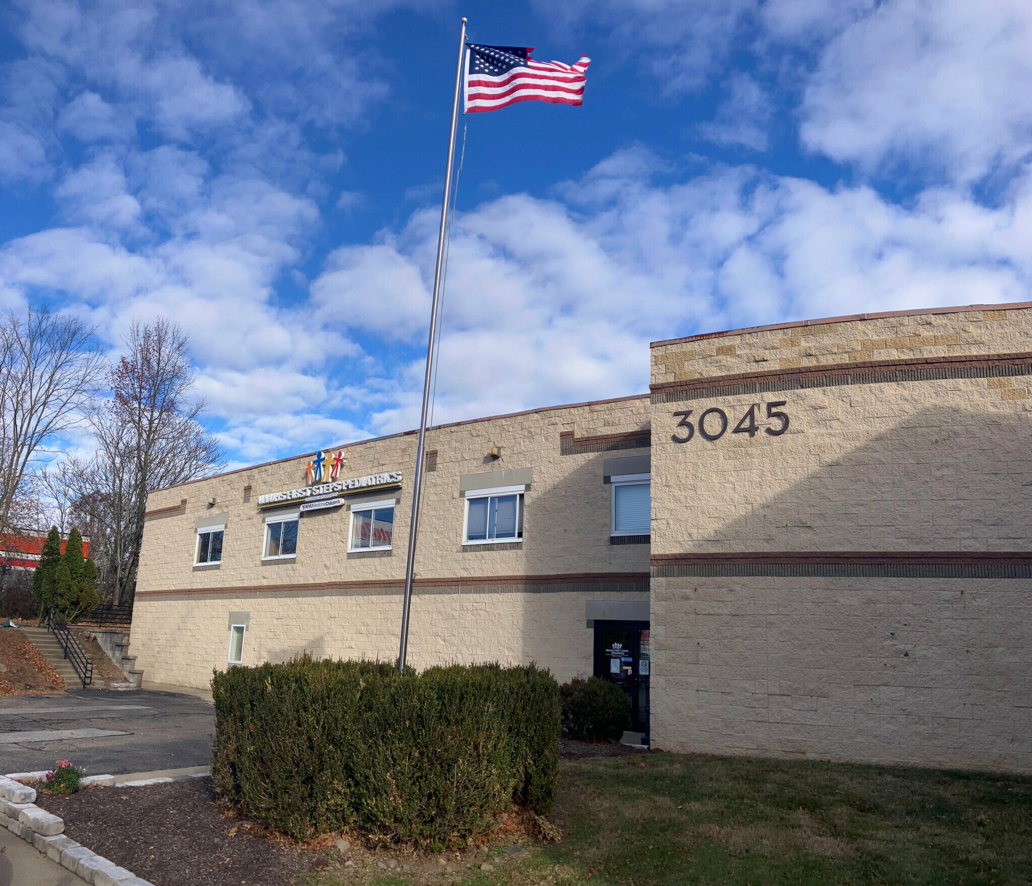 3045 Pennsylvania Ave, Weirton, WV for Rent