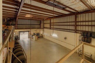 Fort Myers, FL Retail, Industrial - 2559 Fowler St Fort Myers, FL Retail, Industrial - 2559 Fowler St